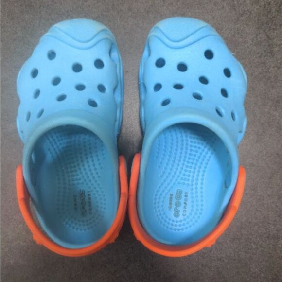 Crocs Blue Orange Iconic Comfort Clogs Size 8 Toddler Kids - Picture 2 of 4